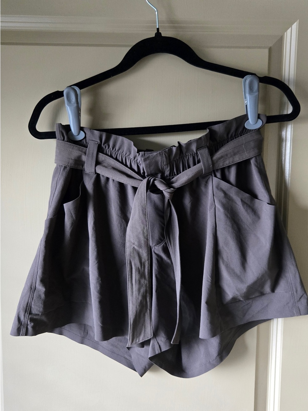 High-Rise Paperbag Waist Gray Women's Shorts with Tie Belt